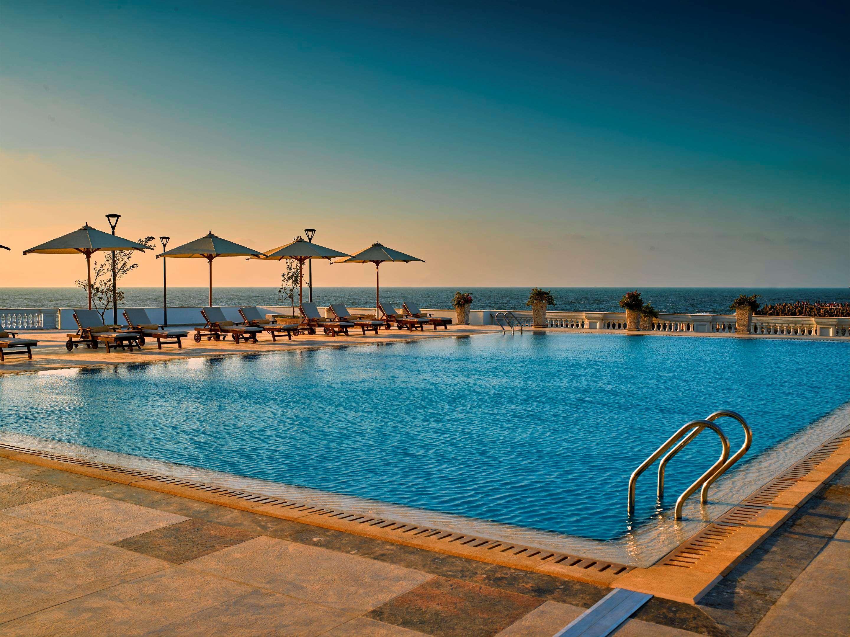 Steigenberger Hotel El Lessan Ras el-Barr Exterior photo The swimming pool at the hotel
