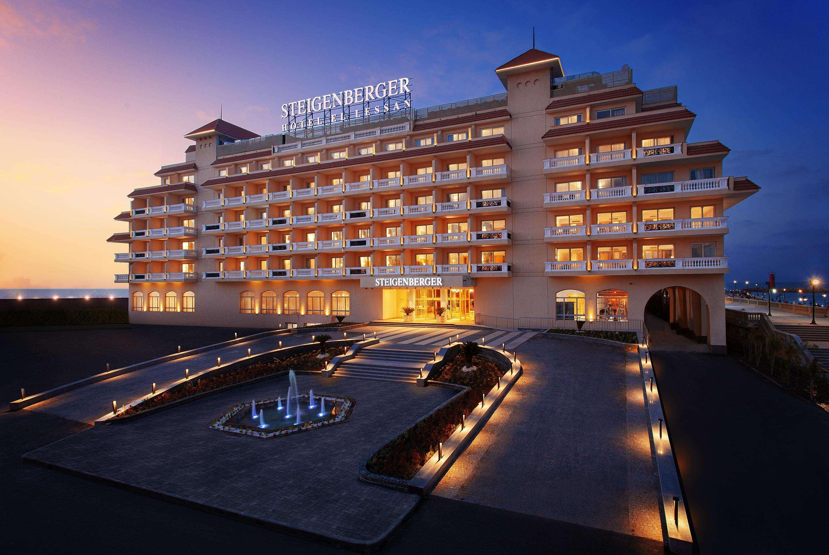 Steigenberger Hotel El Lessan Ras el-Barr Exterior photo The hotel at night